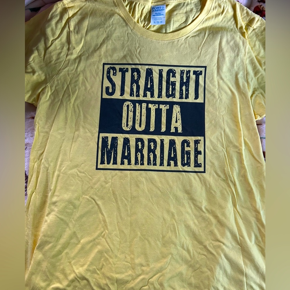 Straight out of marriage Cotton t-shirt, unisex size XL. NWOT